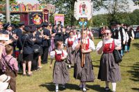 100 Jahre FF Buechekuehn_Festzug-116